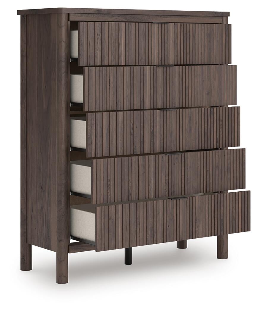 Pamytta Queen Upholstered Panel Platform Bed, Dresser, Mirror, Chest and Nightstand