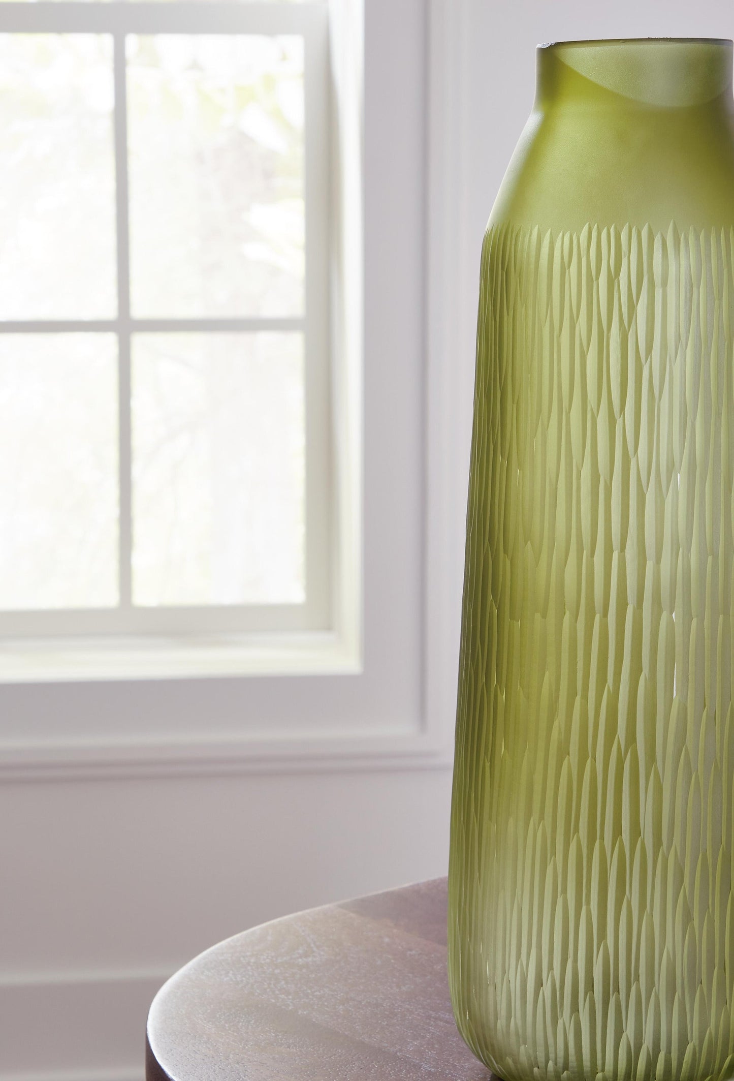Ashley Express - Scottyard I/O Vase