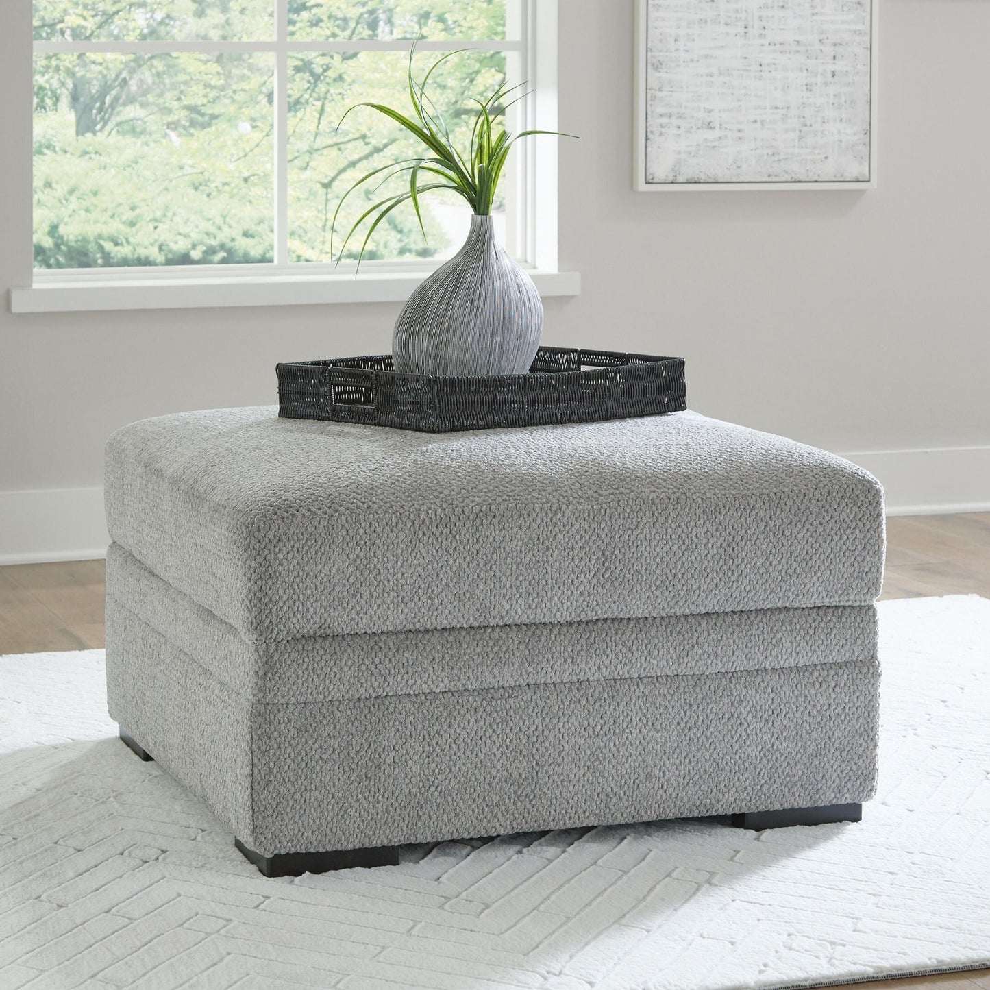 Ashley Express - Casselbury Ottoman With Storage
