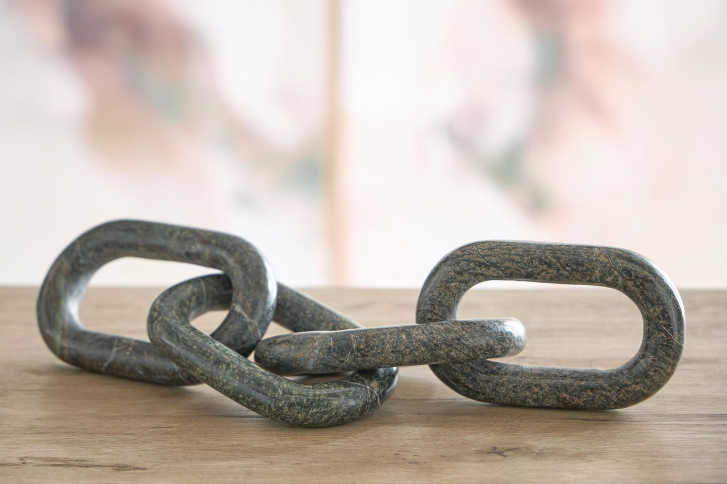 Ashley Express - Laddbrook Sculpture